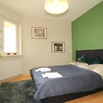 Apartament Z Ogrodem I Grillem.