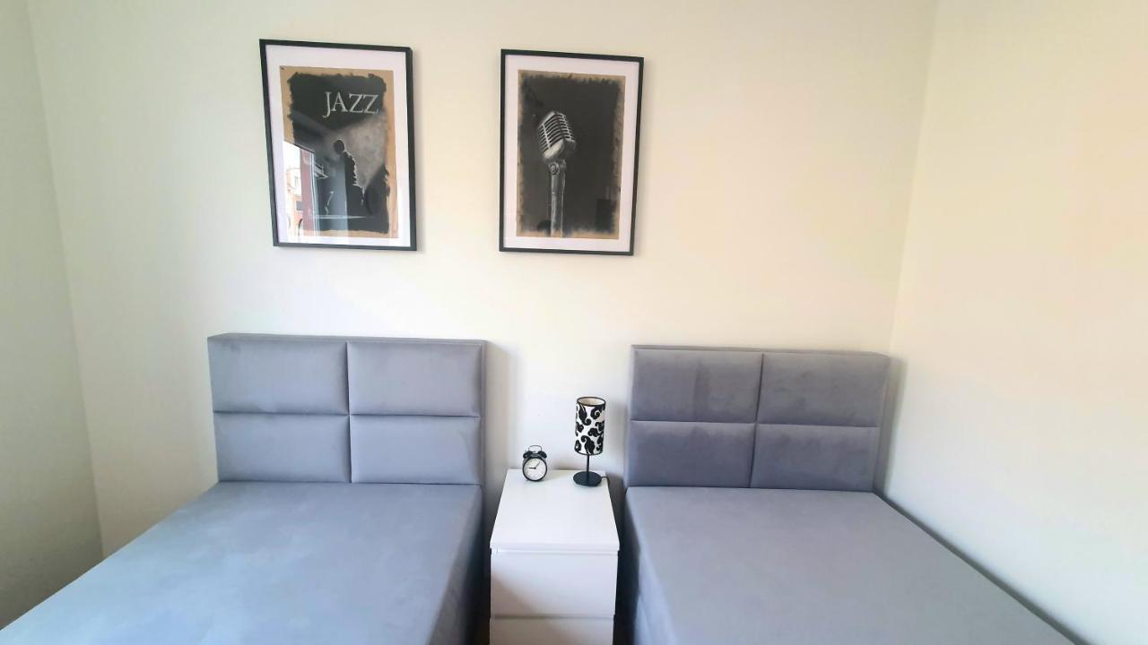 Apartament Z Ogrodem I Grillem. Leilighet Gdańsk