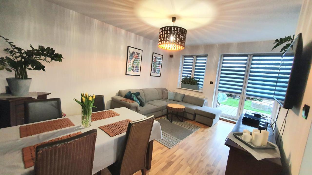 Leilighet Apartament Z Ogrodem I Grillem.